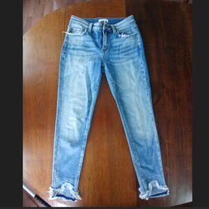 KanCan Mid-Rise Ankle Skinny Sz 27